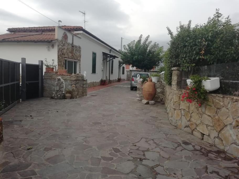 Villetta A Schiera Nei Pressi Del Mare Livorno Luaran gambar